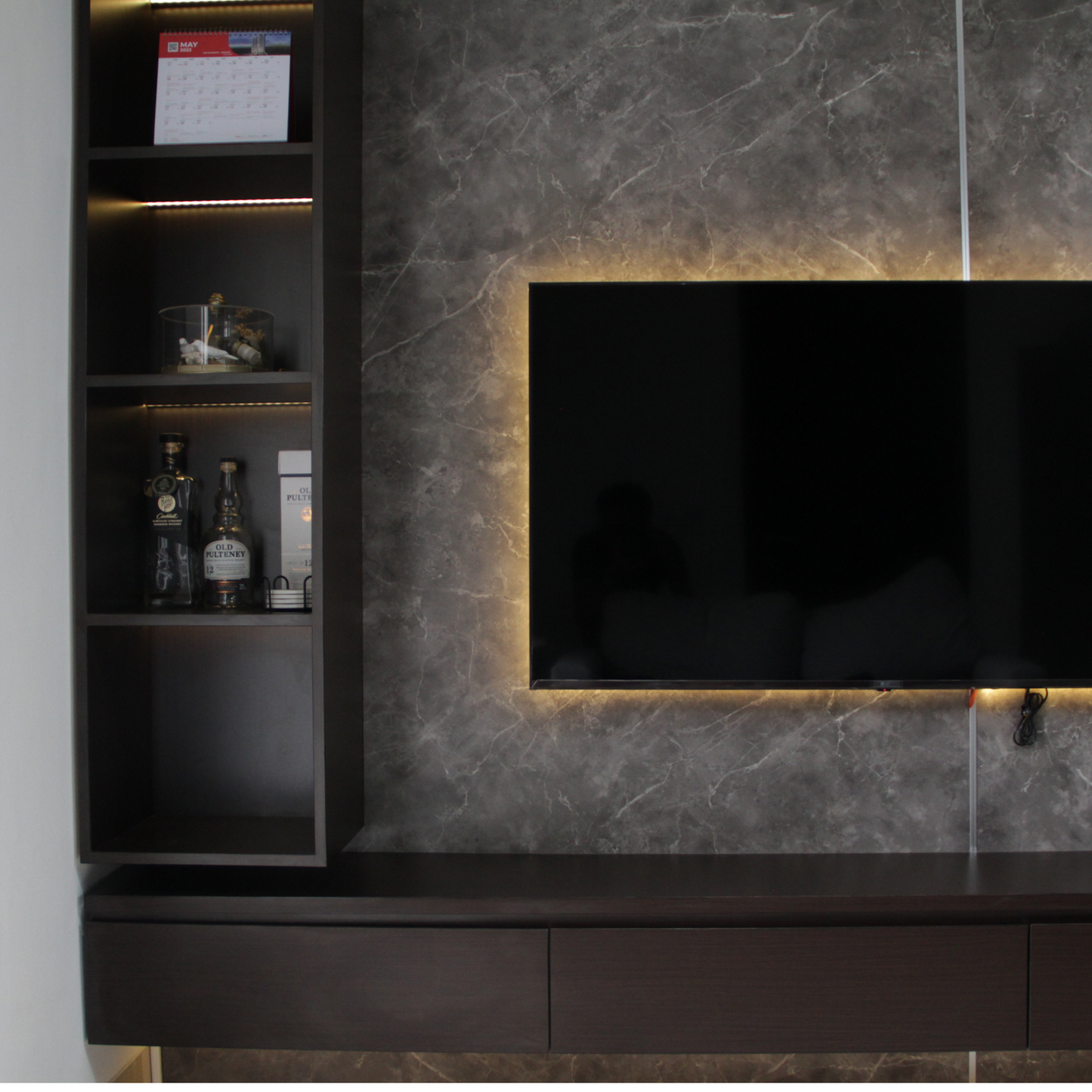 Mr. E Backdrop TV
