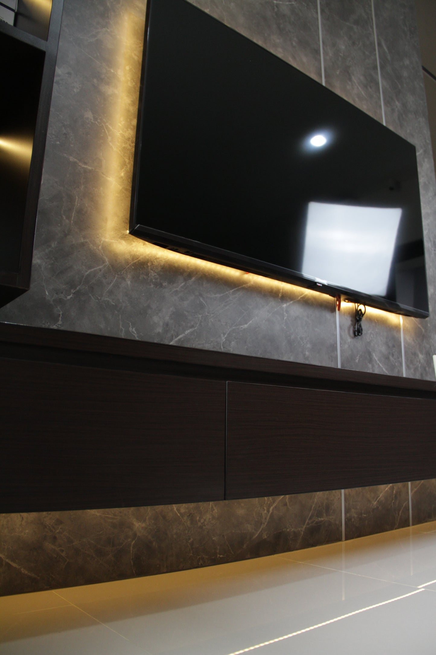 Mr. E Backdrop TV